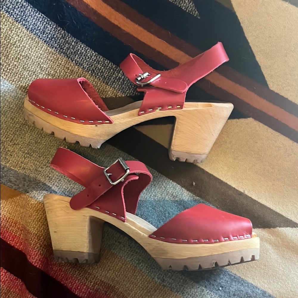 MIA Greta Woman’s Mule  size 39 - 8 US